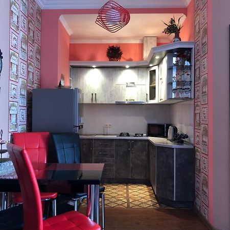 Apartment Gio บาทูมิ ภายนอก รูปภาพ