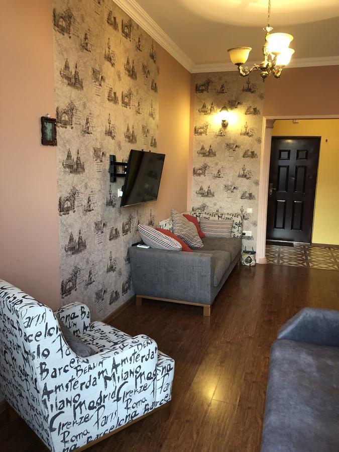 Apartment Gio บาทูมิ ภายนอก รูปภาพ