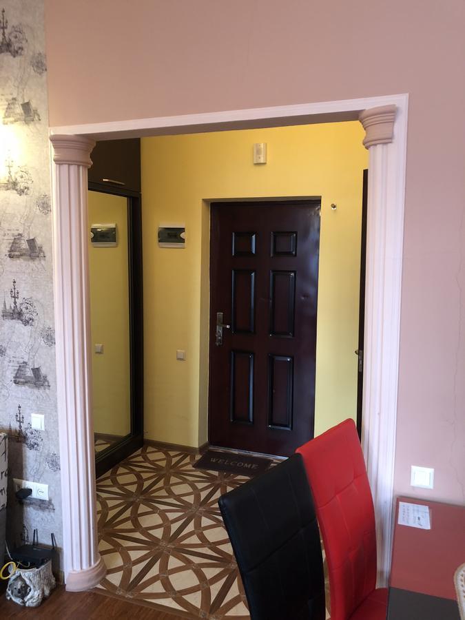 Apartment Gio บาทูมิ ภายนอก รูปภาพ